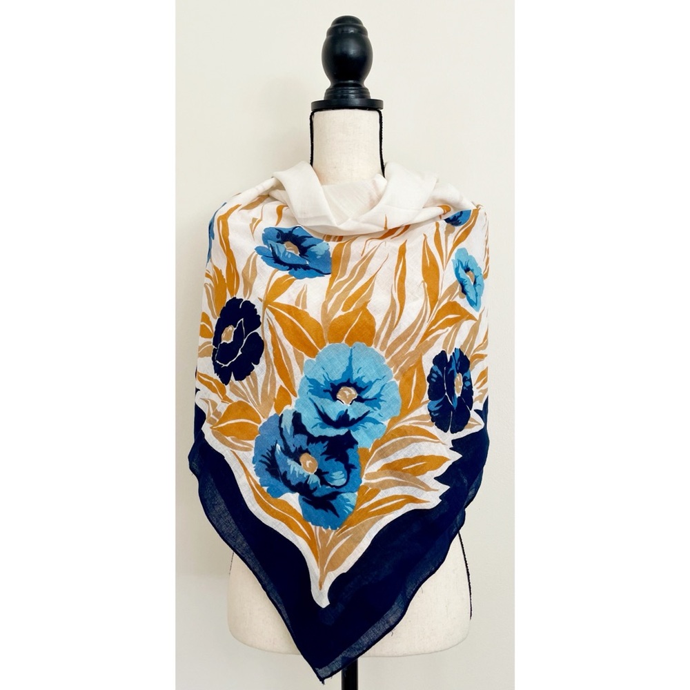 Vintage Oversized Woven Floral Scarf